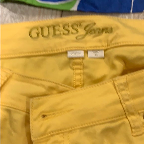 Clothes - Picture 5 of 5